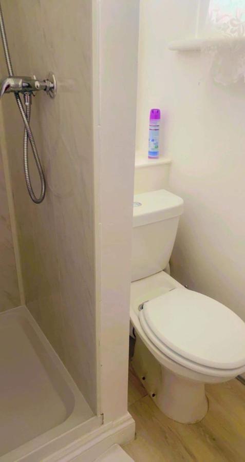 Entire Two Double Bedrooms Flat N4 Great Yarmouth Extérieur photo